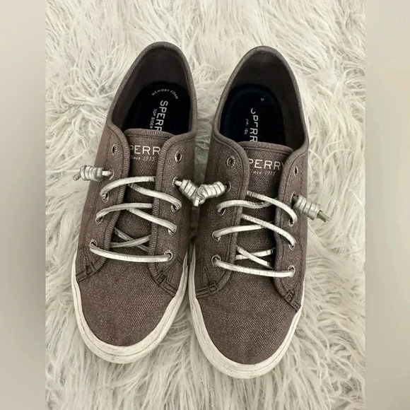 Sperry shoes 7.5 - Picture 1 of 5